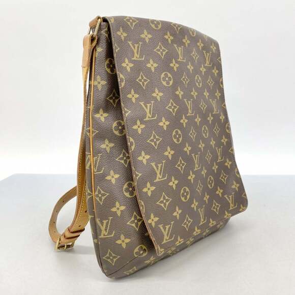 LOUIS VUITTON Authentic Brown Monogram Shoulder Bag